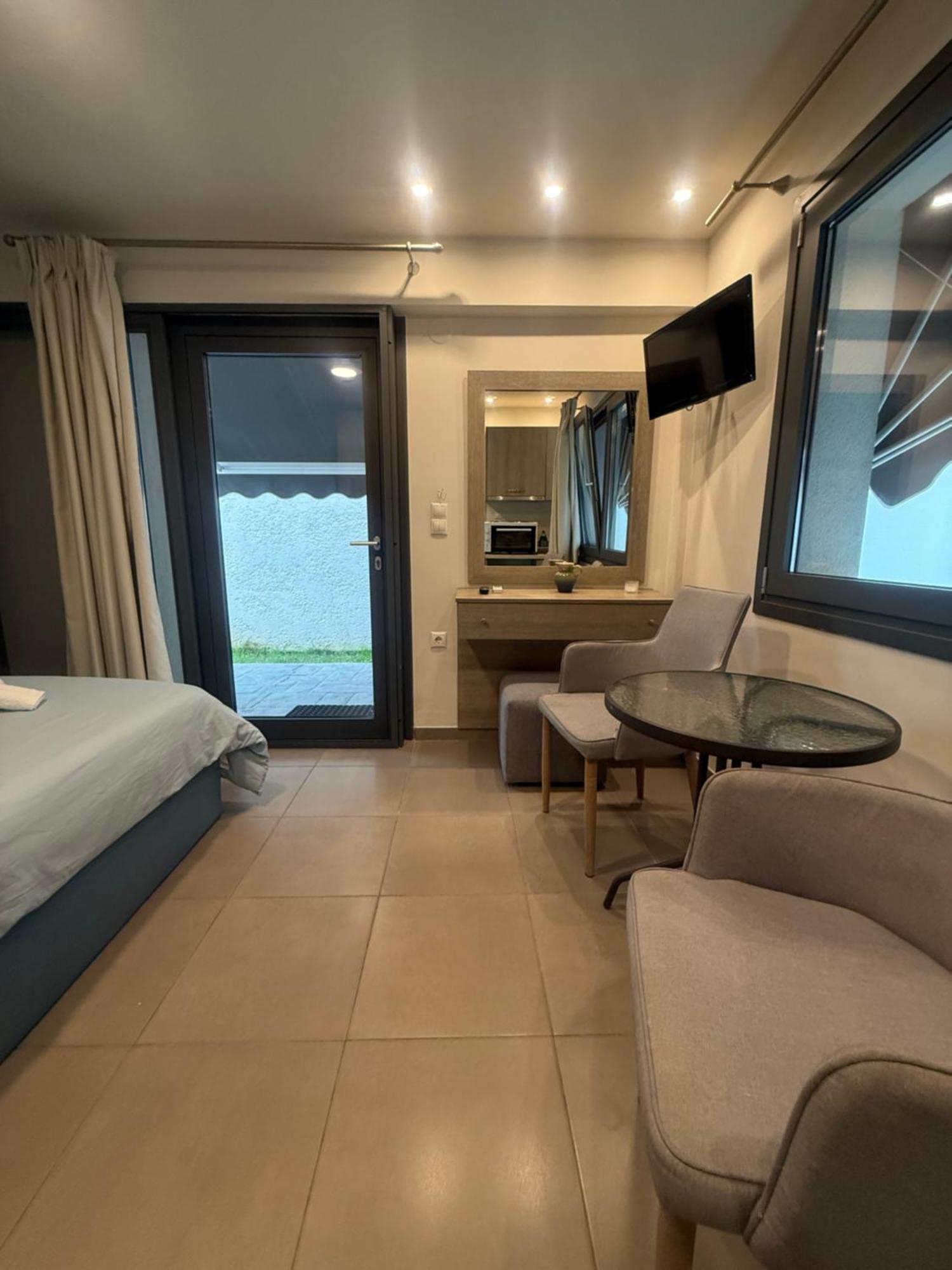 Aqua Mare Luxury Apartments Paralia Katerinis Room photo